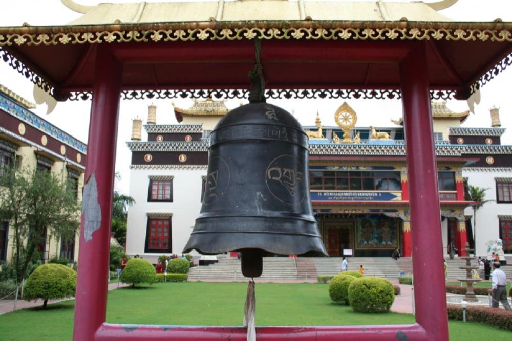 Bylakuppe Golden Temple and tibetan Monastery